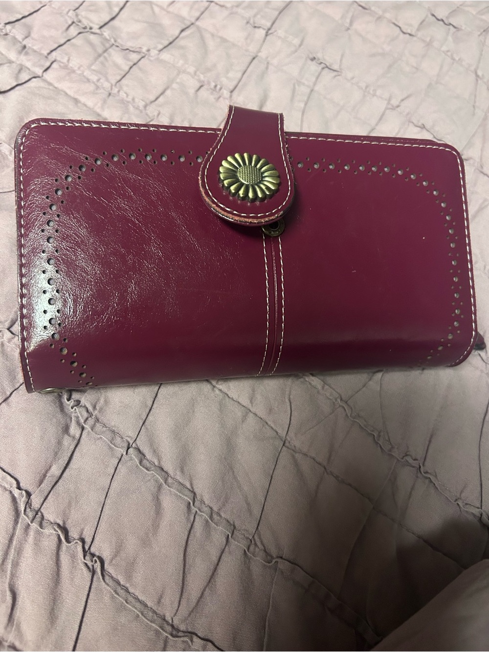 Women's Leather Wallet Clutch in Plum with Floral Snap